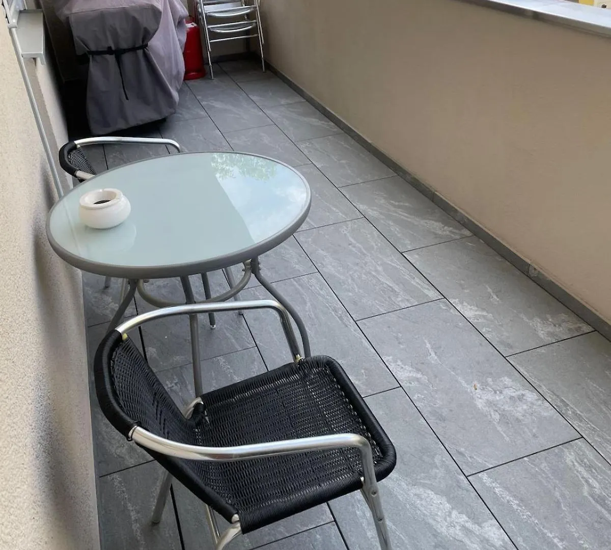 Die Buttenheim Lodge - Familienfreundliche Ferienwohnung Mit Garten