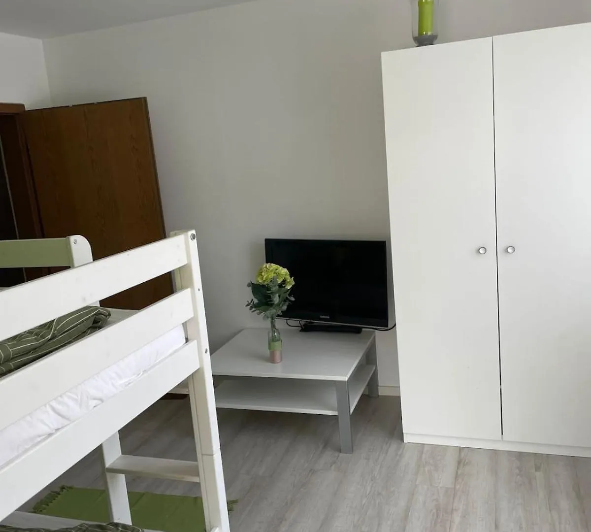 Apartment Die Buttenheim Lodge - Familienfreundliche Ferienwohnung Mit Garten Germany